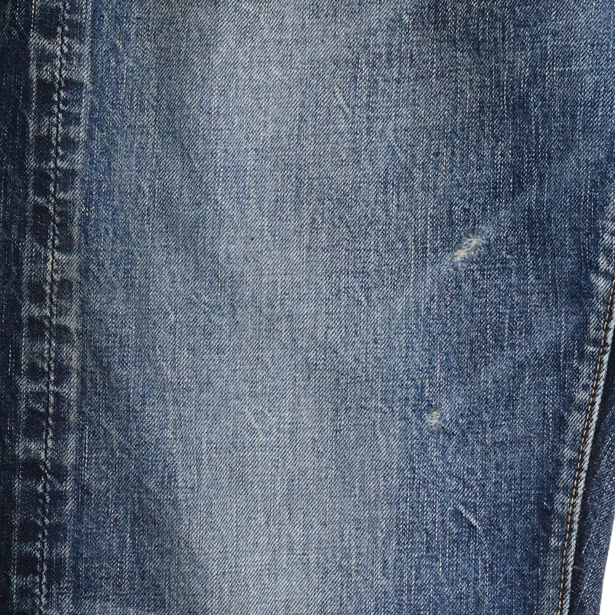 【2025AW】1353-S0105 More Than Just Fear